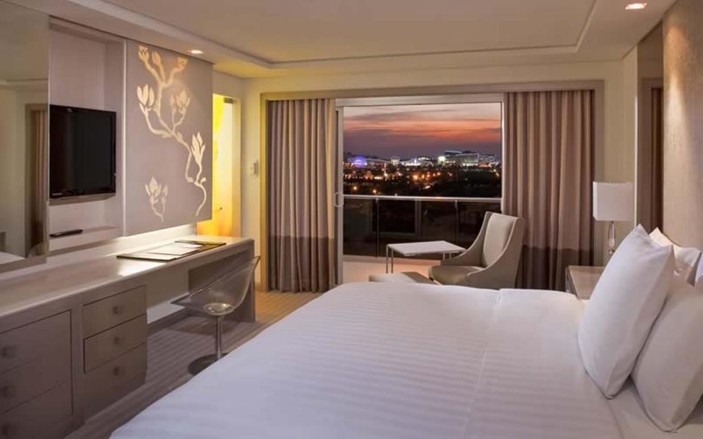 Midas Hotel And Casino Manila Room photo